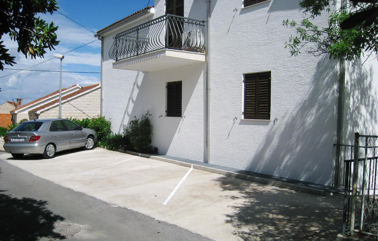 Apartments Raic Supetar Exteriér fotografie
